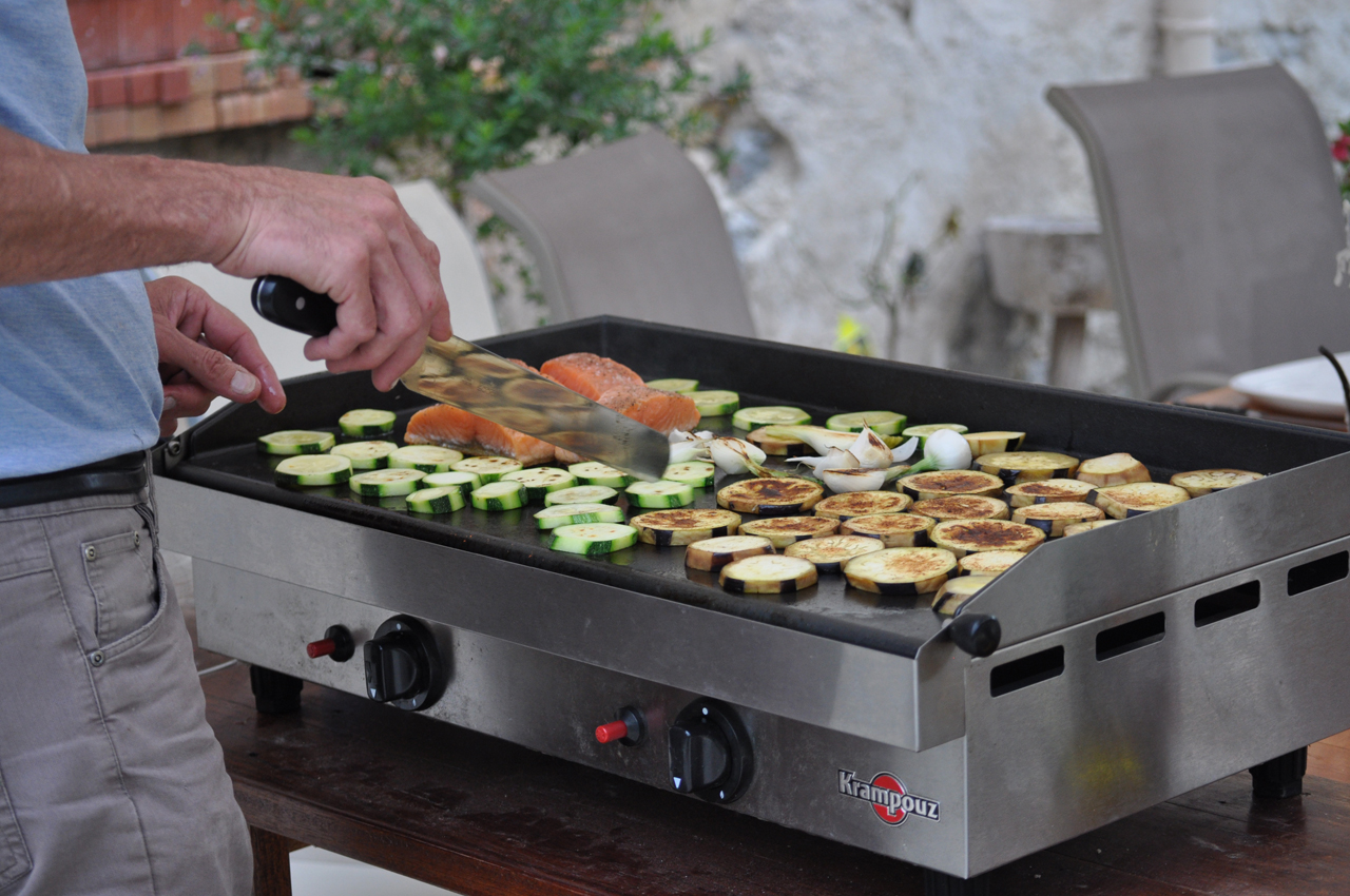 Légumes et saumon à la plancha