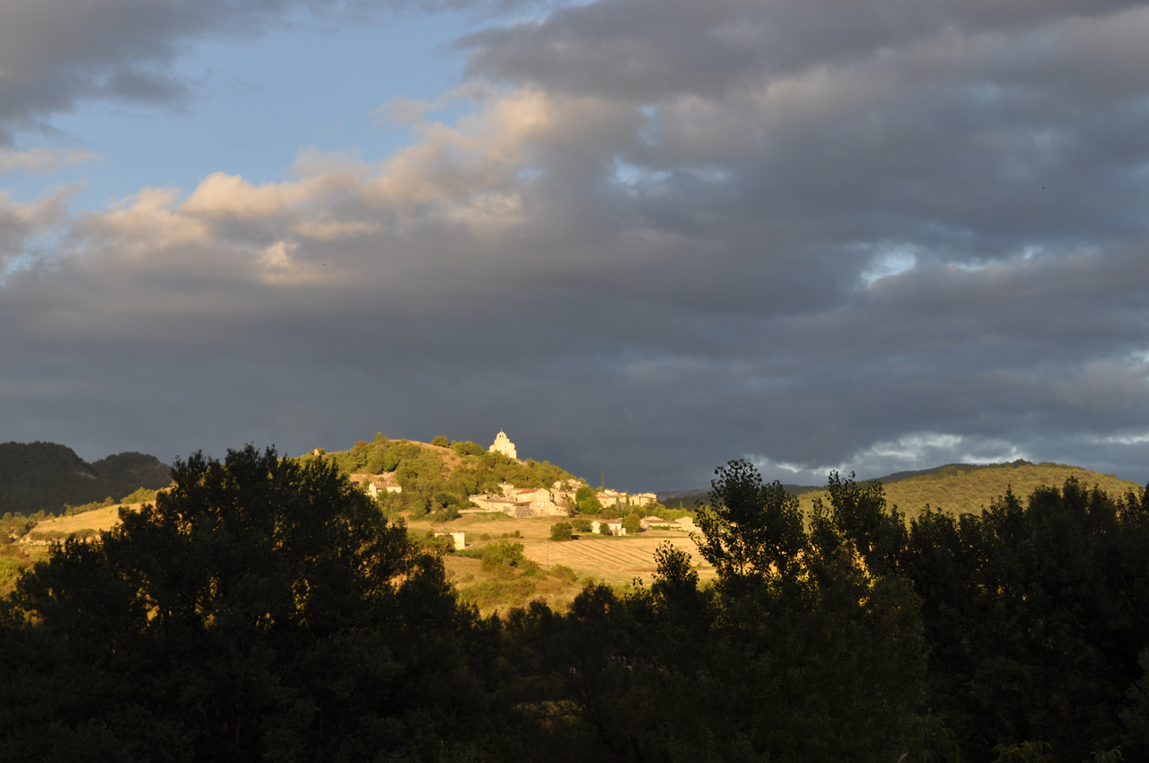 Le village de Montclar depuis la maison