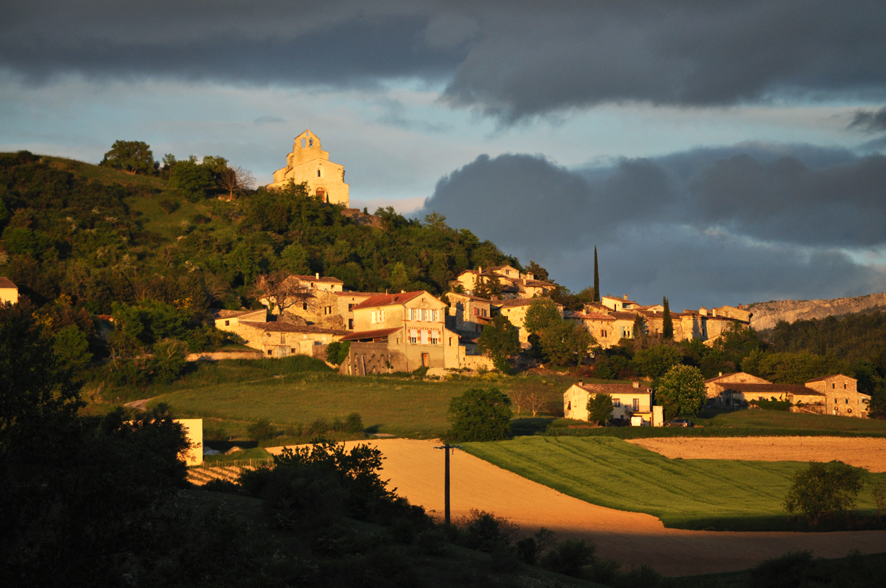 Le village de Montclar